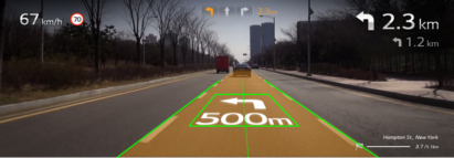 LG’s AR software solution giving directions as seen by the driver of the vehicle.