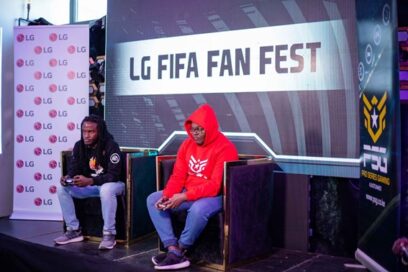 Participants of the PSG FIFA Fan Fest 2021 League playing against each other on stage.