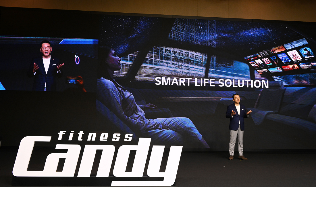 LG Electronics CEO Cho Joo-wan presenting a new venture during the launch ceremony of Fitness Candy at Conrad Seoul on Thursday