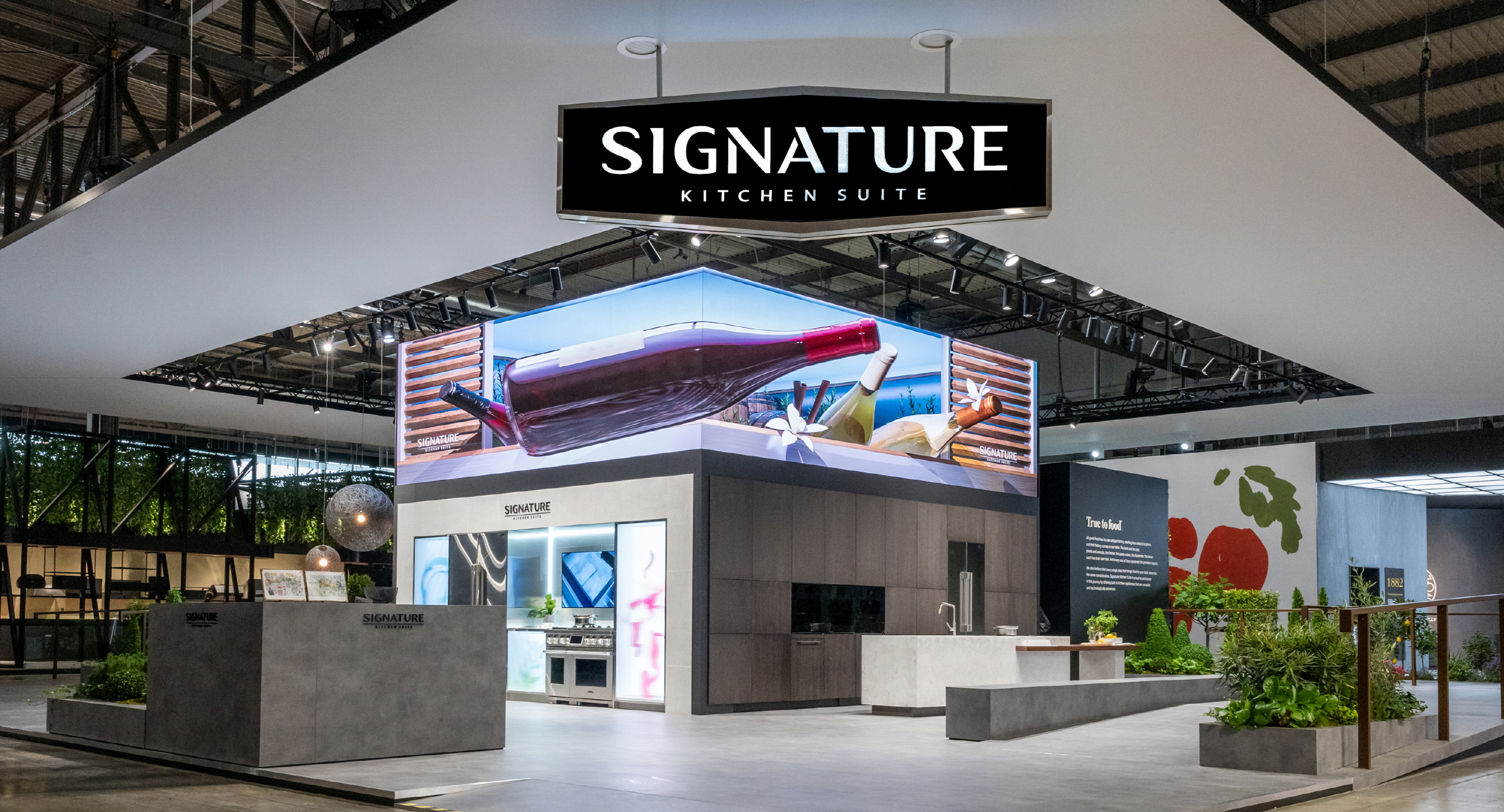 The view of LG SIGNATURE's EuroCucina Booth