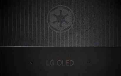 The rear view of Star Wars™ Special-Edition LG OLED evo