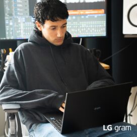 Jeremy Zucker with LG gram