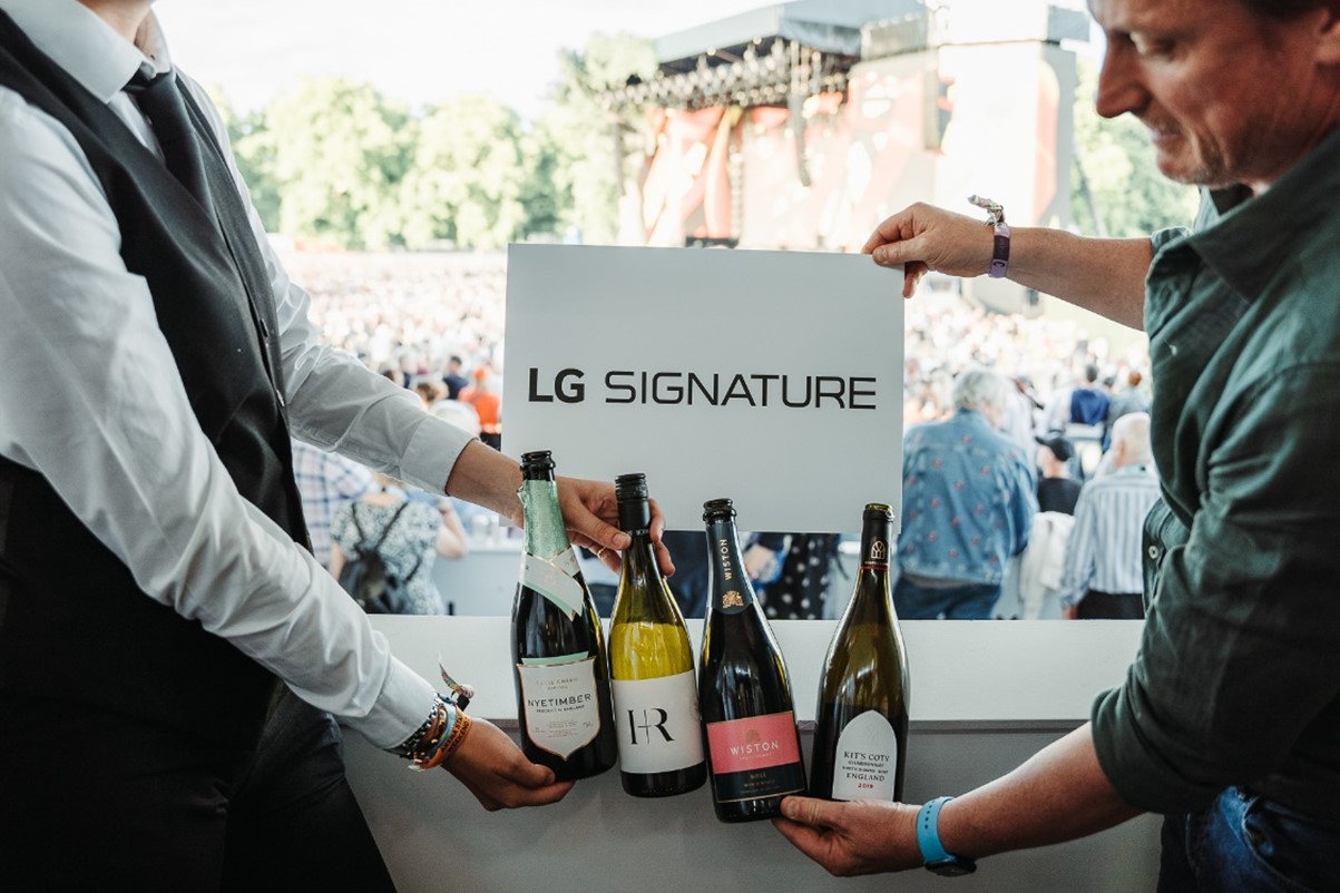 The select British wines served at the LG SIGNATURE event in UK: (from left) Nyetimber Demi-Sec Sparkling, Hoffmann & Rathbone Pinot Noir, Wiston Estate Rosé NV and Kit’s Coty Chardonnay