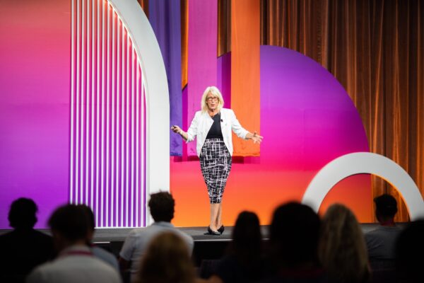 Dr. Mary Lou Jepsen giving a speech at LG NOVA Innovation Festival