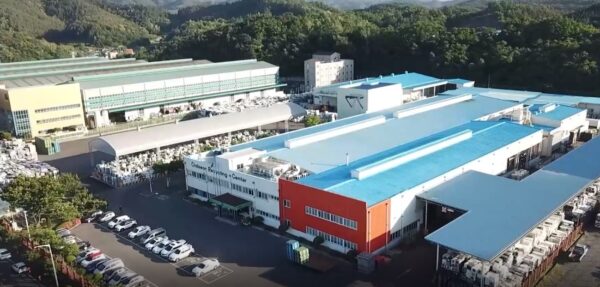 A view overlooking the LG Chilseo Recycling Center.