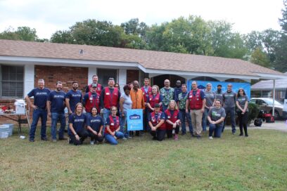 The volunteers gathered to help a deserving family in Charlotte, North Carolina, USA
