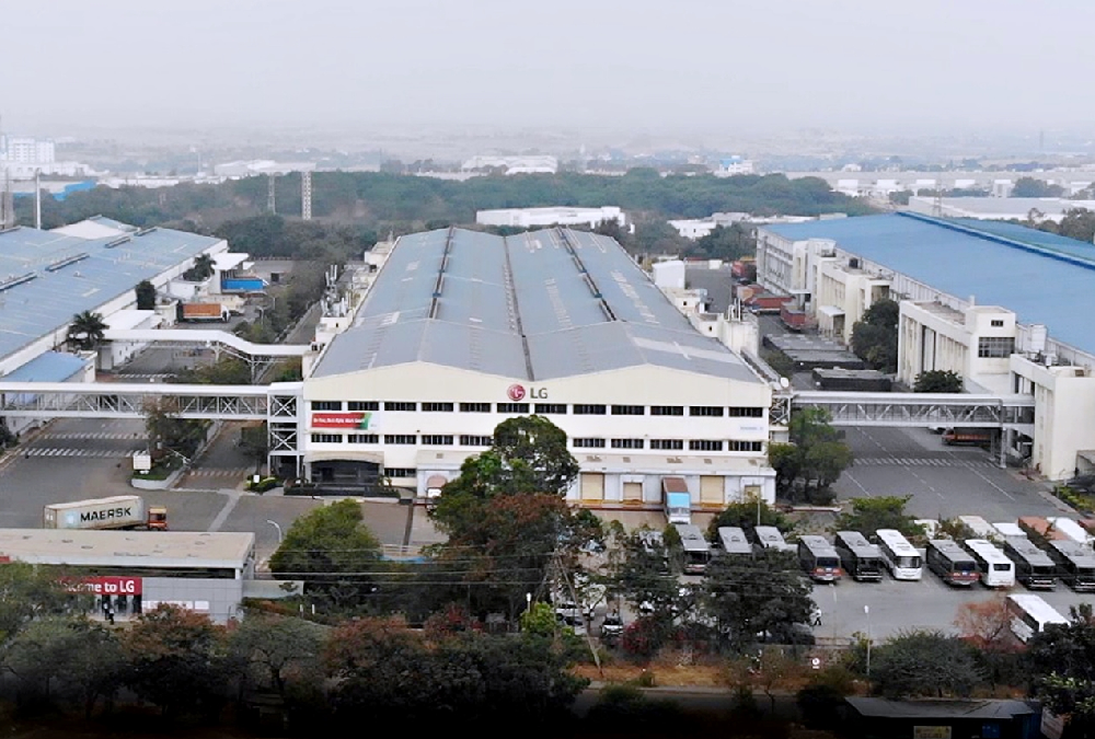 An image overlooking LG’s manufacturing facility in Pune, India. 