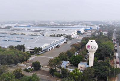 A different view of LG’s manufacturing facility in Pune, India, from above.