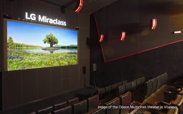 LG Miraclass installed at Odeon Multicines theater in Vilanova