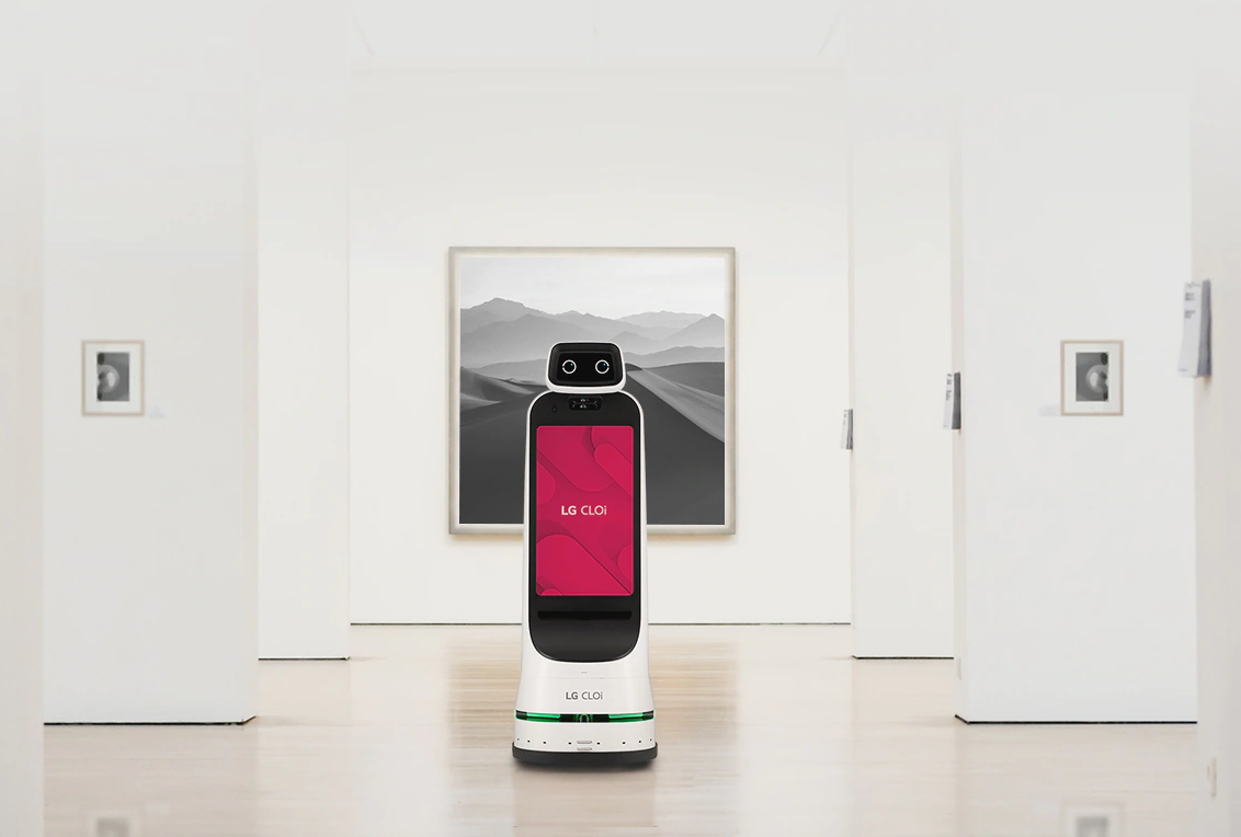 LG CLOi robot