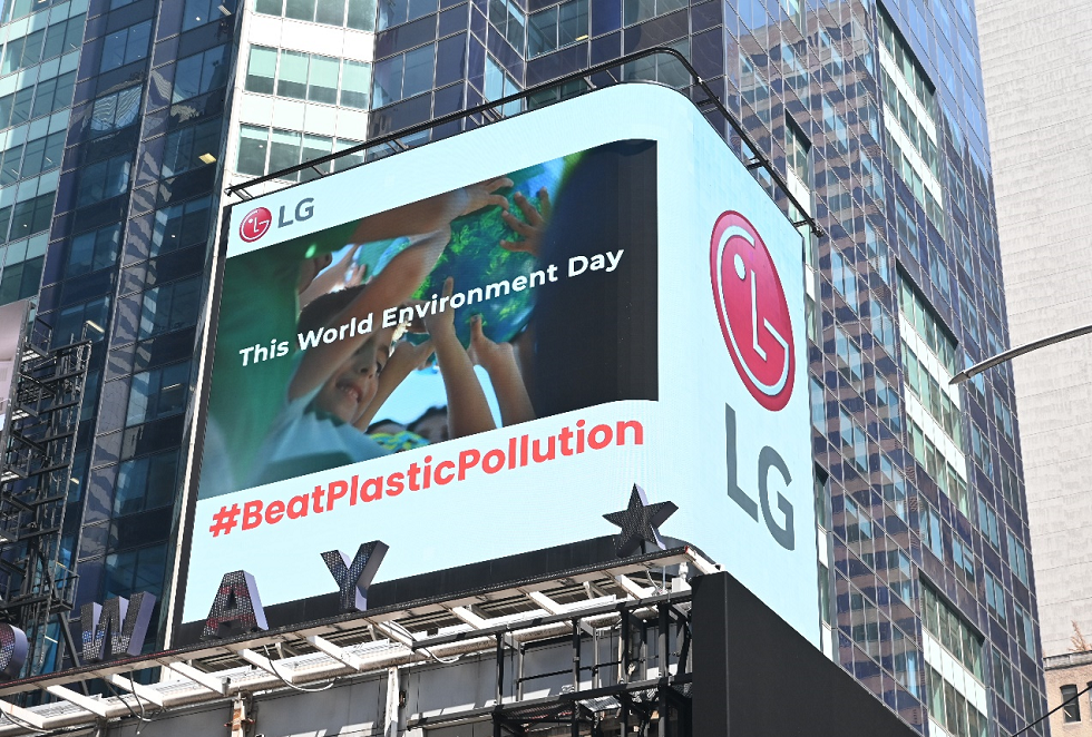 A video highlighting LG's commitment to convert to 100 percent renewable energy displayed on a digital billboard at New York’s Times Square