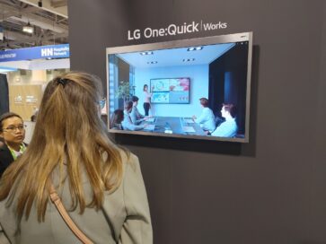 A visitor enjoying a first-hand experience of LG One:Quick Works