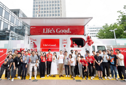 First ‘Life’s Good’ Event Brings Smile to Employees