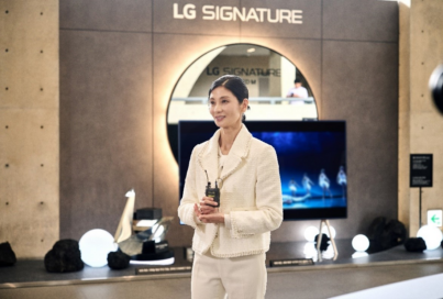 [LG SIGNATURE Inspirations] Artistic Director Kang Sue-jin on Seamless Fusion of Art and Technology