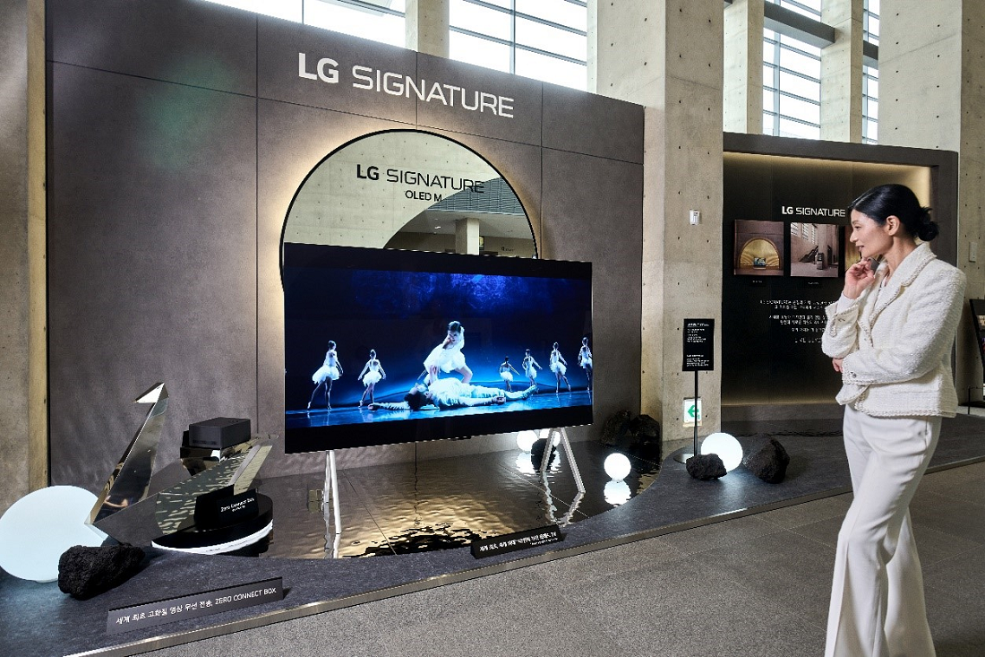 [LG SIGNATURE Inspirations] رونمایی از نمایشگاه جدید دنیای دلربا با دریاچه قو