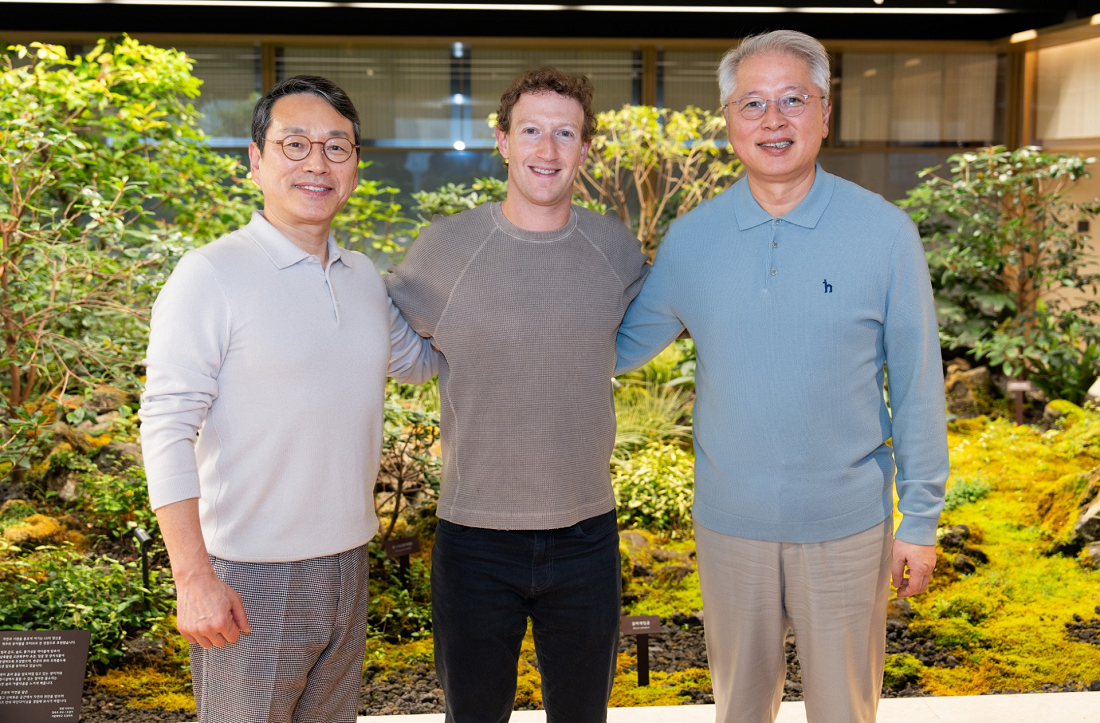 An image of LG's CEO, Meta CEO and president of the Home Entertainment company standing next to each other