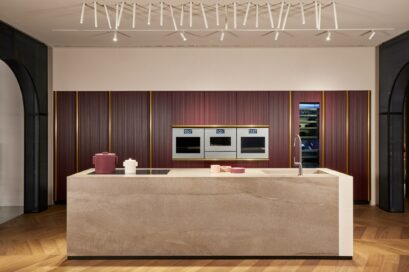 A photo of the SIGNATURE KITCHEN SUITE showroom