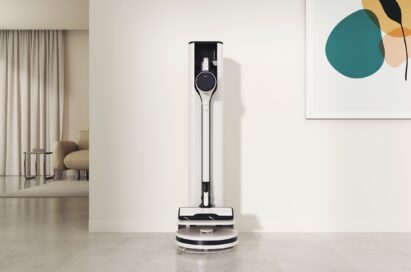 A photo of the LG CordZero™ All-In-One Tower Combi set up in a living space