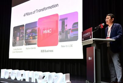 A photo of William Cho (CEO of LG Electronics) presenting 4 pillars of transformation at the Global Consortium for Advanced Heat Pump Research (GCAHR 2024)