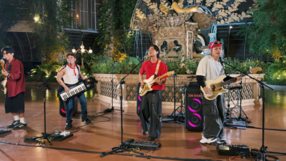 A street band in the Philippines puts on an energetic show alongside LG XBOOM speakers