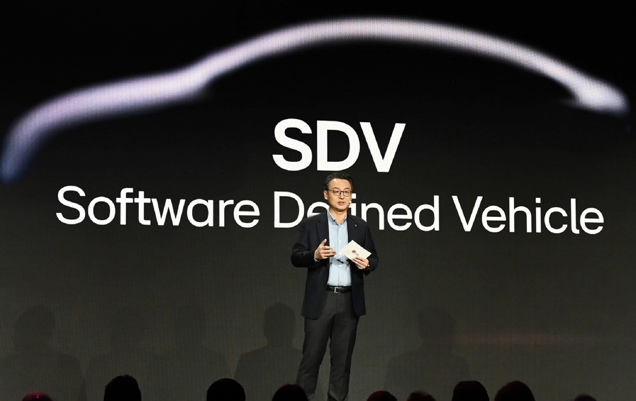 A presentation by Seokhyun Eun, speaking in front of the title “SDV Software Defined Vehicles”