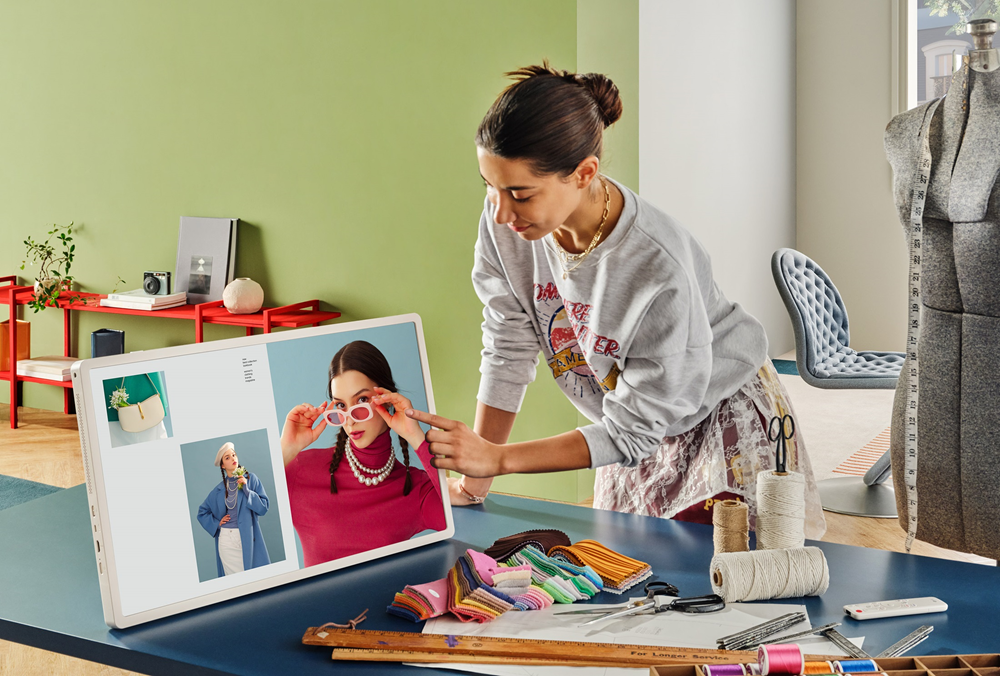 LG Begins Global Rollout of StanbyME 2, Designed to Offer Enhanced Portability and Flexibility